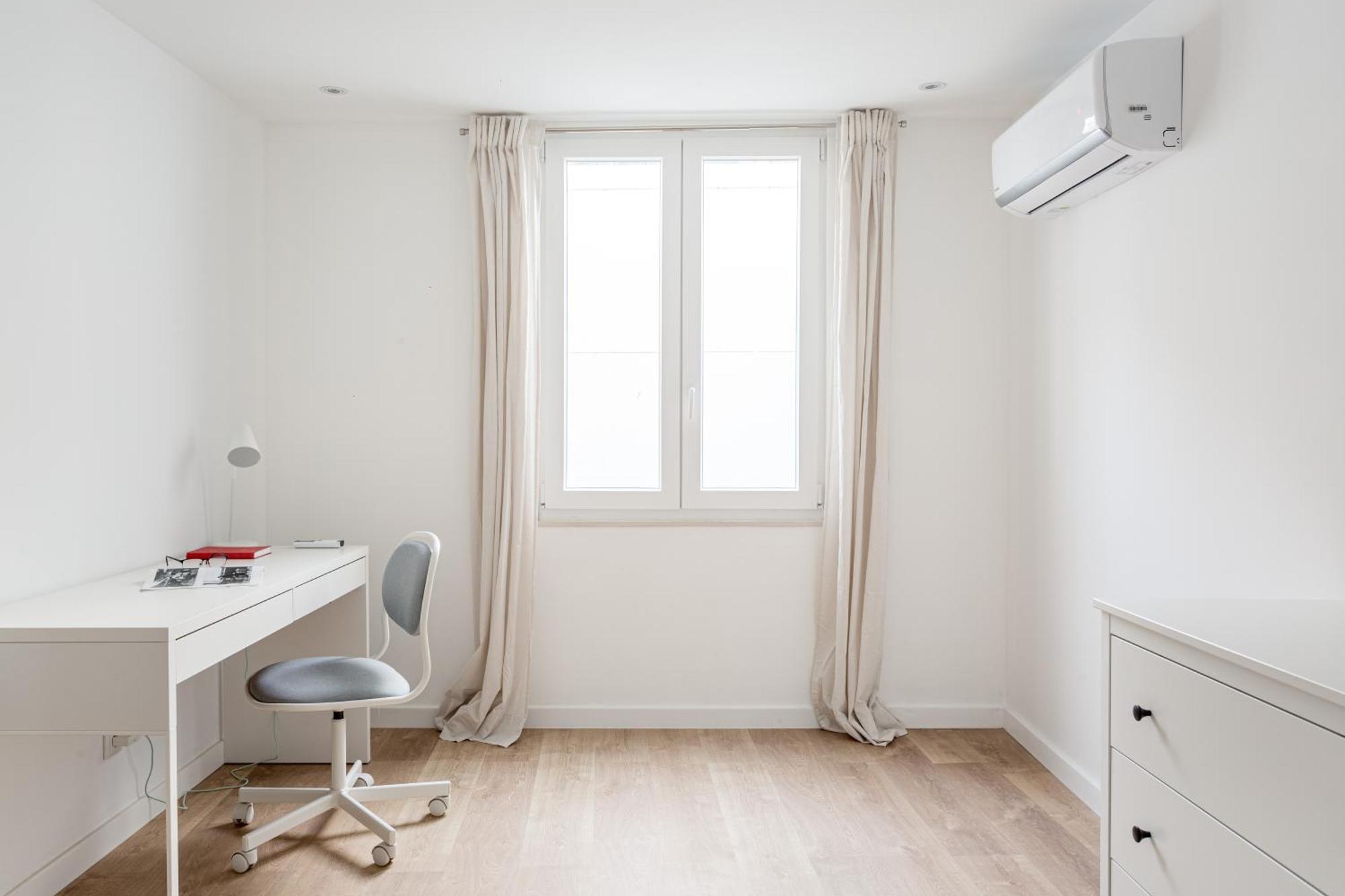 Joivy Minimalistic Apt W Patio In Principe Real Lisboa Eksteriør bilde